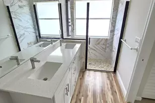 1041 Fairfax Cir W, Boynton Beach, FL 33436 - Photo 8