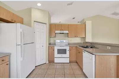 521 SW Indian Key Drive, Port Saint Lucie, FL 34986 - Photo 8