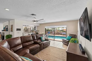 1223 SW Pepperridge Terrace, Boca Raton, FL 33486 - Photo 4