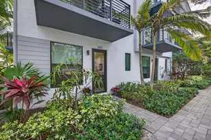 615 NE 22nd Dr, Wilton Manors, FL 33305 - Photo 2