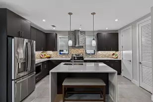 615 NE 22nd Dr, Wilton Manors, FL 33305 - Photo 24