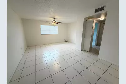 650 SW 2nd SW #2480, Boca Raton, FL 33432 - Photo 6