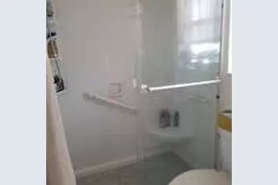 8465 Sunrise Lakes Boulevard #106, Sunrise, FL 33322 - Photo 14