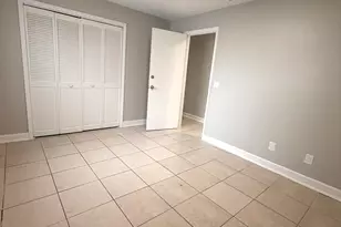 407 N 29th St, Fort Pierce, FL 34947 - Photo 16