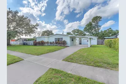 330 N 70th Terrace, Hollywood, FL 33024 - Photo 1