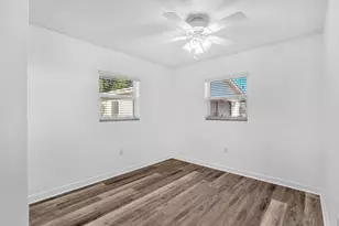 330 N 70th Terrace, Hollywood, FL 33024 - Photo 20