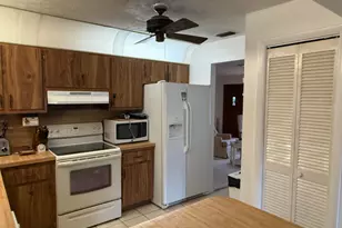 434 SE Sunnydale Ln, Port Saint Lucie, FL 34983 - Photo 16