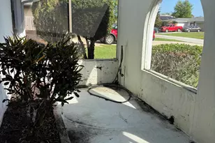 434 SE Sunnydale Ln, Port Saint Lucie, FL 34983 - Photo 4