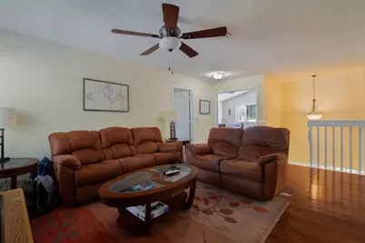 10421 Buena Ventura Drive, Boca Raton, FL 33498 - Photo 14