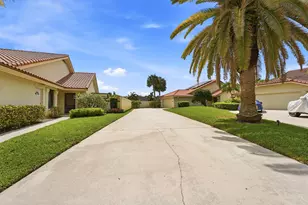 2890 Gettysburg Ln, West Palm Beach, FL 33409 - Photo 14