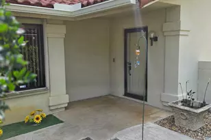 2890 Gettysburg Ln, West Palm Beach, FL 33409 - Photo 8