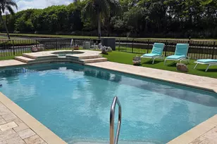 2890 Gettysburg Ln, West Palm Beach, FL 33409 - Photo 2