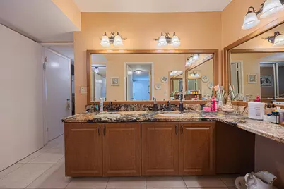 5750 Camino Del Sol #202, Boca Raton, FL 33433 - Photo 10