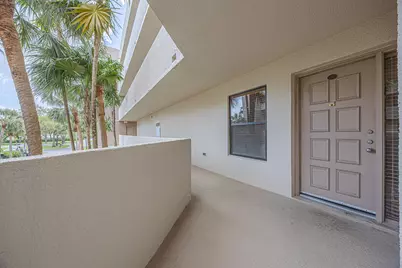 5750 Camino Del Sol #202, Boca Raton, FL 33433 - Photo 2