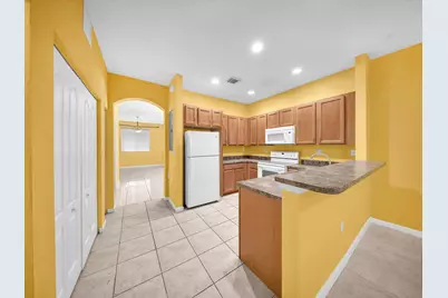 21223 NW 14th Place #324, Miami Gardens, FL 33169 - Photo 8