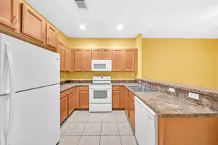 21223 NW 14th Pl, Miami Gardens, FL 33169 - Photo 6