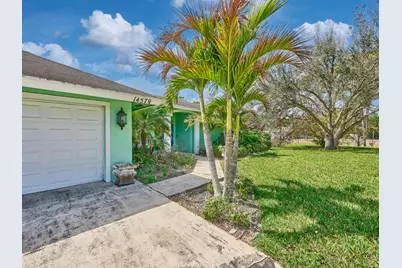 14578 Orange Boulevard, The Acreage, FL 33470 - Photo 2