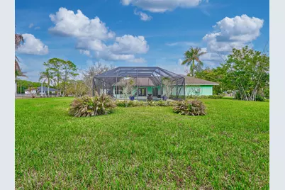 14578 Orange Boulevard, The Acreage, FL 33470 - Photo 6