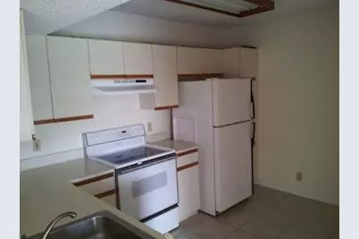 8761 Wiles Road #303, Coral Springs, FL 33067 - Photo 2