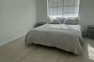 1821 NE 62nd St, Fort Lauderdale, FL 33308 - Photo 14