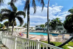 1821 NE 62nd St, Fort Lauderdale, FL 33308 - Photo 4