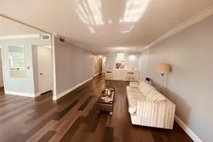 8990 S Hollybrook Blvd, Pembroke Pines, FL 33025 - Photo 6