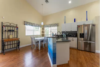 7040 Peninsula Lake Court, Lake Worth, FL 33467 - Photo 16