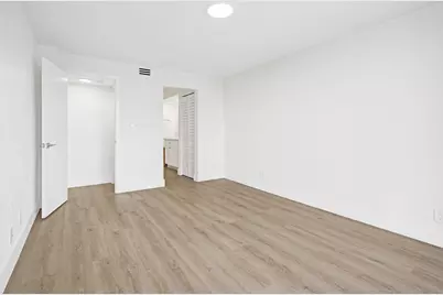 6195 Rock Island Road #413, Tamarac, FL 33319 - Photo 24