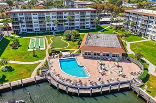 931 Gardenia Dr, Delray Beach, FL 33483 - Photo 20