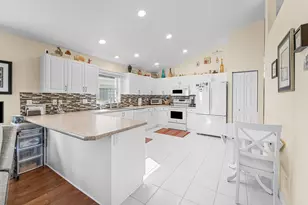 5097 Robino Cir, West Palm Beach, FL 33417 - Photo 12