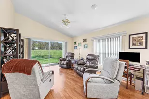 5097 Robino Cir, West Palm Beach, FL 33417 - Photo 10