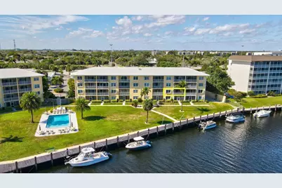 330 N Federal Highway, Deerfield Beach, FL 33441 - Photo 22