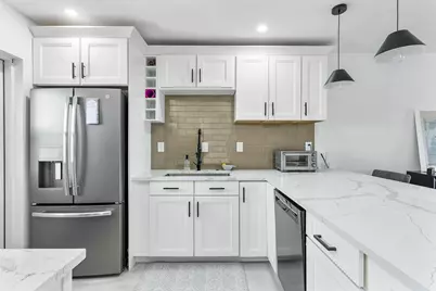 330 N Federal Highway, Deerfield Beach, FL 33441 - Photo 2