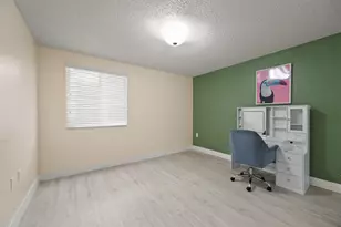 2741 Village Blvd, West Palm Beach, FL 33409 - Photo 16