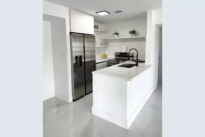 10033 Winding Lake Road #204, Sunrise, FL 33351 - Photo 10