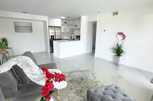 10033 Winding Lake Rd, Sunrise, FL 33351 - Photo 1