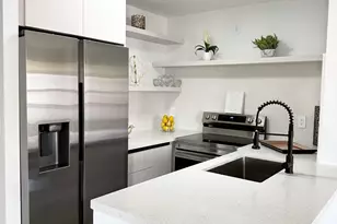 10033 Winding Lake Rd, Sunrise, FL 33351 - Photo 10