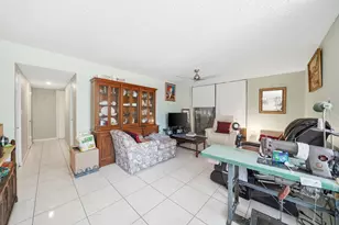 16850 S Glades Dr, North Miami Beach, FL 33162 - Photo 10