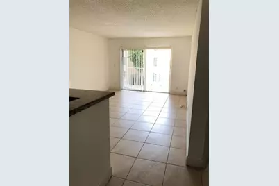 5221 Geneva Way #208, Doral, FL 33166 - Photo 2