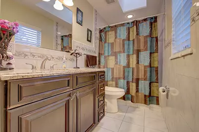 669 Howard Street, Fort Pierce, FL 34982 - Photo 16