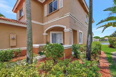 6194 Reynolds Street, West Palm Beach, FL 33411 - Photo 4
