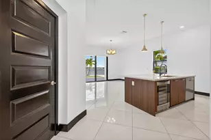 15800 NW 88th Ave, Miami Lakes, FL 33018 - Photo 12