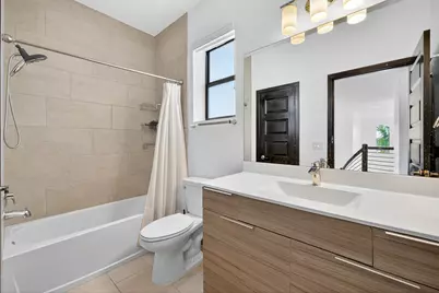 15800 NW 88th Avenue, Miami Lakes, FL 33018 - Photo 36