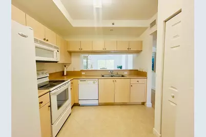 4723 Lucerne Lakes Boulevard E #634, Lake Worth, FL 33467 - Photo 8