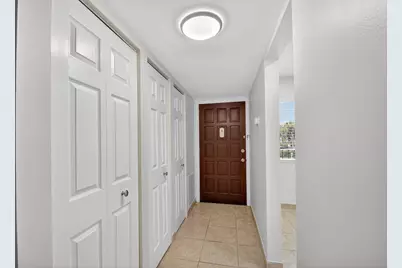 4080 Tivoli Court E #206, Lake Worth, FL 33467 - Photo 4