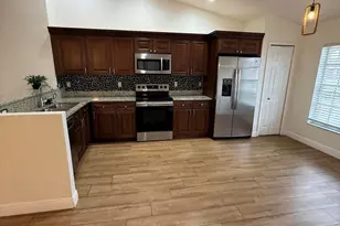 249 NE Glentry Ave, Port Saint Lucie, FL 34983 - Photo 6