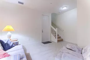 660 Amador Ln, West Palm Beach, FL 33401 - Photo 10