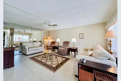 314 Wellington D, West Palm Beach, FL 33417 - Photo 6