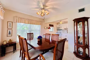 314 Wellington D, West Palm Beach, FL 33417 - Photo 4