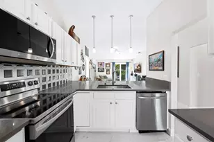 16000 Laurel Oak Cir, Delray Beach, FL 33484 - Photo 6